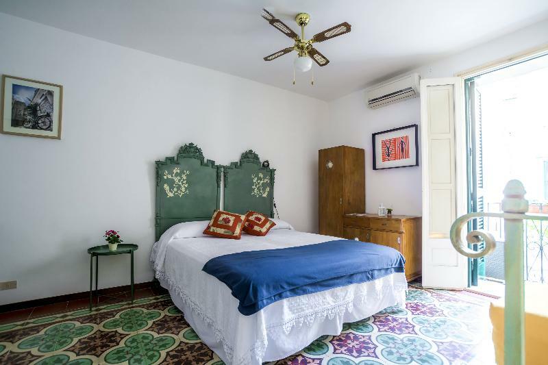 Vico De Amicis 30 Hotel Monopoli Ngoại thất bức ảnh